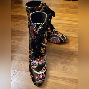 Granny Style Boots